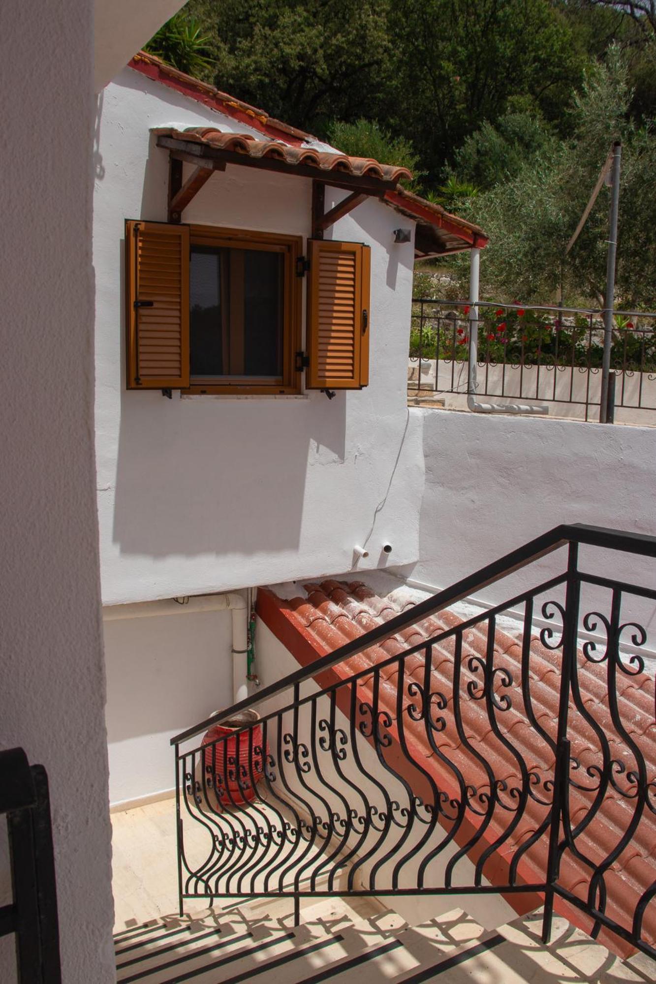 Villa Sissy Studios & Apartments Сивота Экстерьер фото